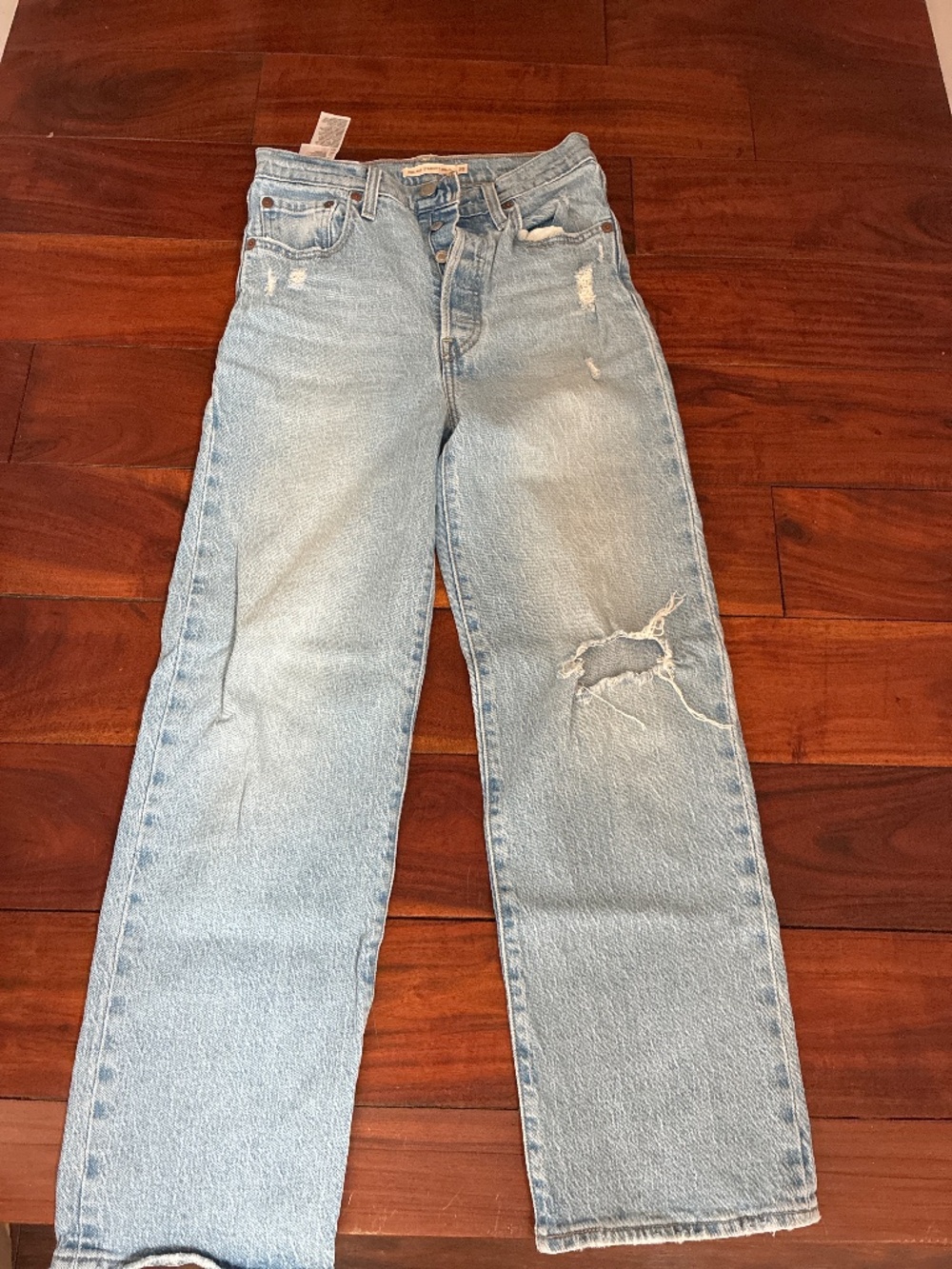 Women’s Levi’s high rise jeans